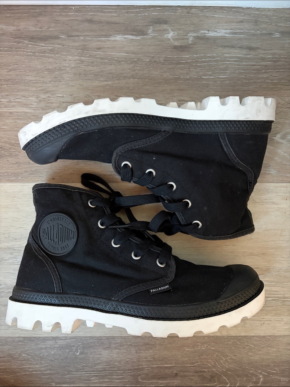 Palladium Pampa Hi Ankle Boot